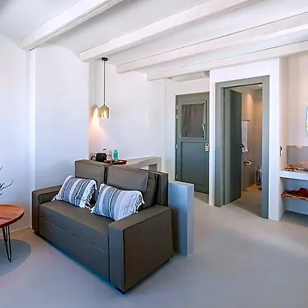 Cape Aparthotel 4*